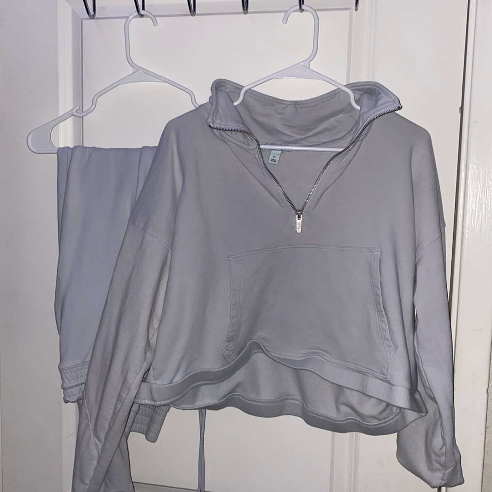 Reflection suit women